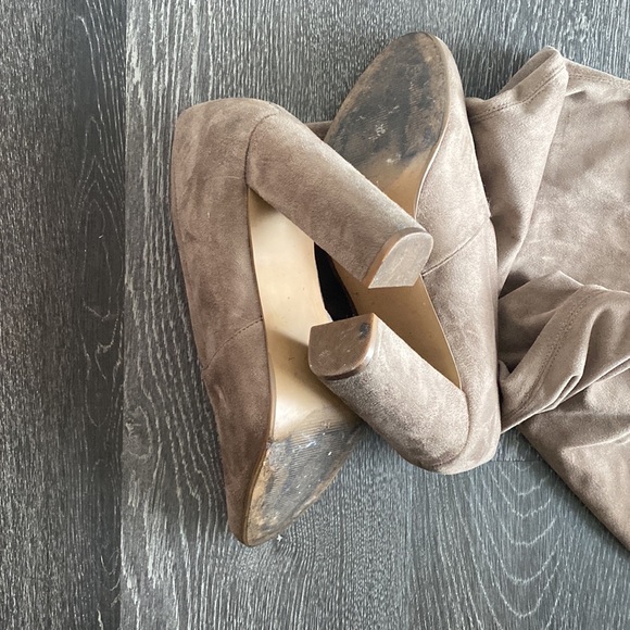 Steve Madden Suede feel Thigh high boots - Picture 3 of 8